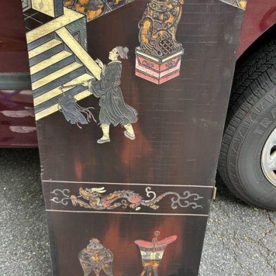 HC-001 — Shanghai Eight-Panel Carved Lacquer Screen (view 2)