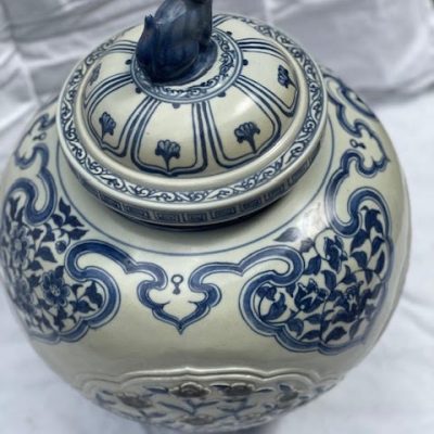 HC-009 — Large Chinese Blue-and-White Covered Porcelain Jar with Guardian-Lion Finial (view 2)