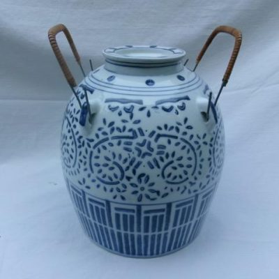 HC-012 — Chinese Bamboo-Handled Teapot (view 2)