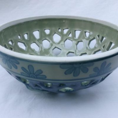 HC-026 — Chinese Blue-and-White Pierced Ceramic Potpourri Vessel (view 11)