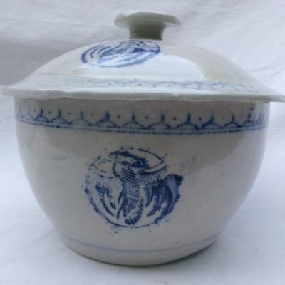 HC-030 — Chinese White Ceramic Covered Bowl with Blue Decoration (view 8)